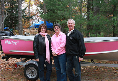 YET ANOTHER SUCCESSFUL PINK BOAT TOUR, SPONSORED BY NADEN BOATS IN SUPPORT OF THE CANADIAN BREAST CANCER FOUNDATION