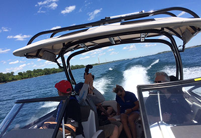DISCOVER BOATING INTRODUCES MEDIA TO THE JOY OF BOATING