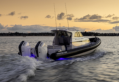 Rayglass releases world-first RIB fitted with twin Mercury V12 600hp Verados