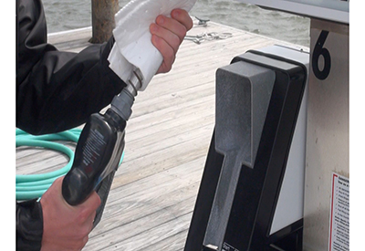 BoatUS Foundation: 3 Clean Refueling Tips for Boaters for Earth Day — and Every Day