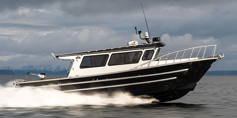 EagleCraft Boats Unveils Ground-breaking 42' Cruiser with Yamaha Quad 450HP